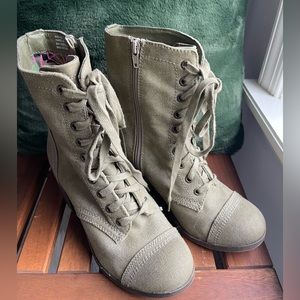 Rock & Candy heeled boots, 8.5